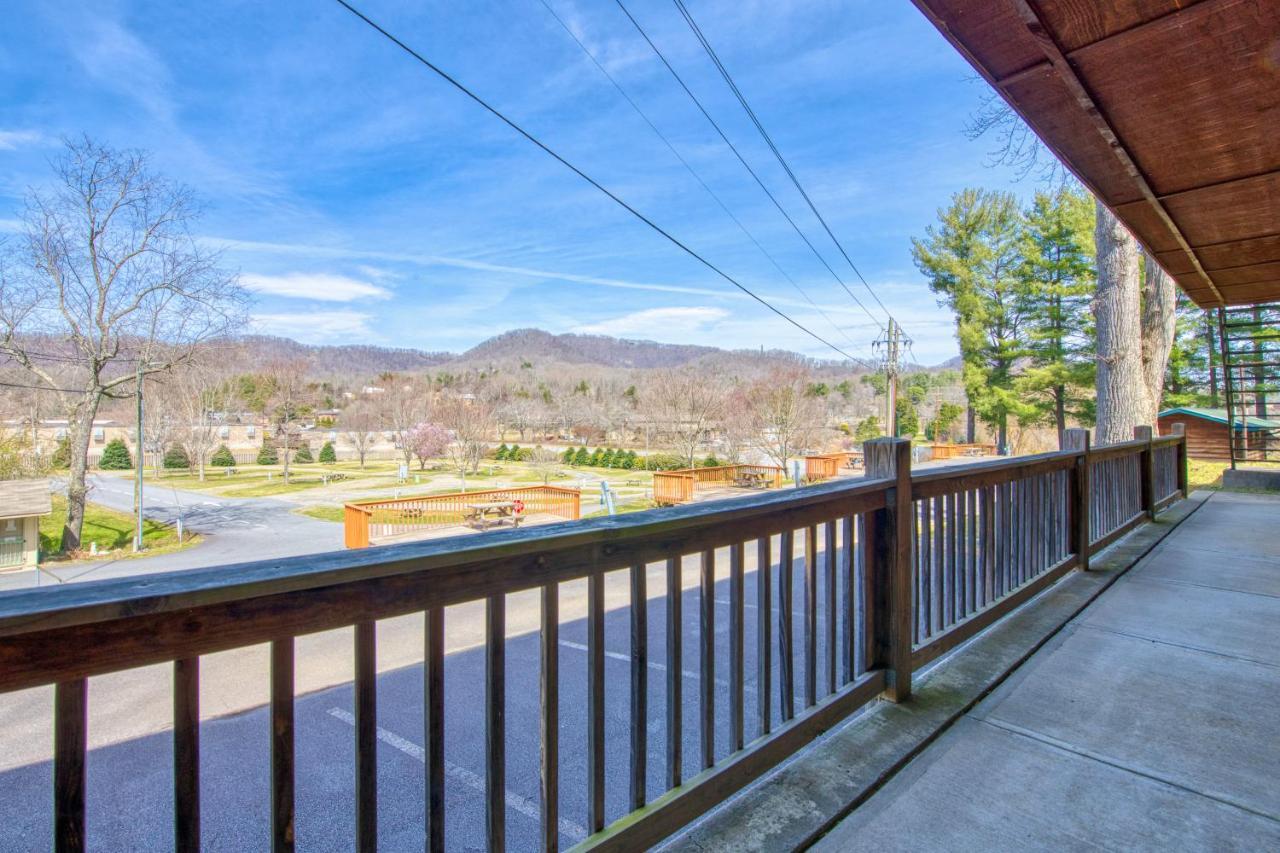 Campground Cabin Lake Junaluska Exterior photo